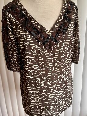 Tory Burch Brown and Cream Beaded V-Neck Short Sleeve Top